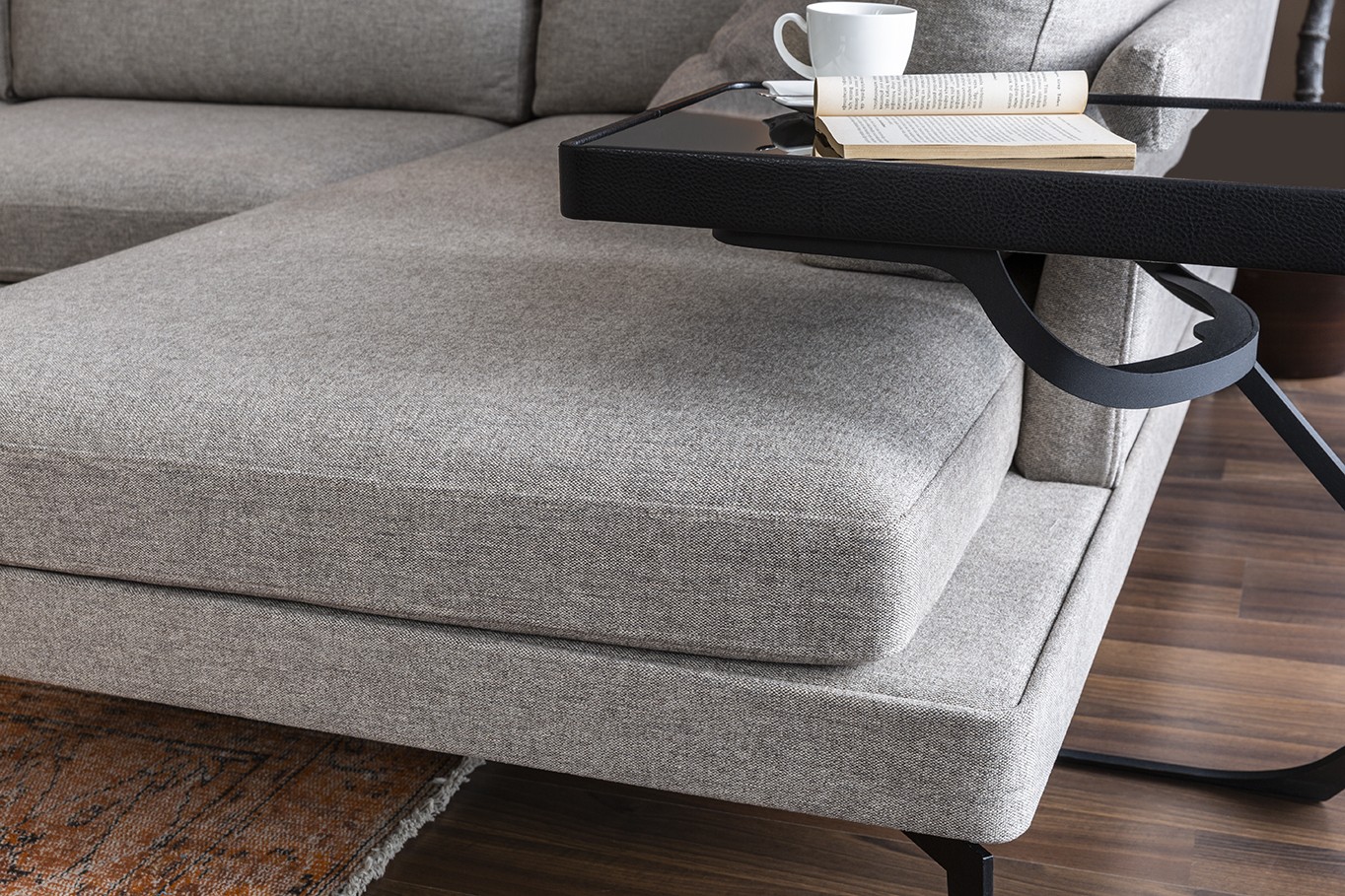 Asia Resting Sofa 14